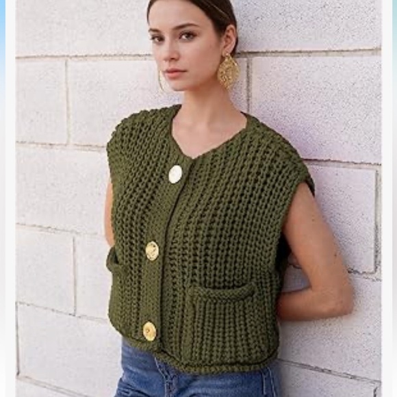 Amazon Green Cardigan Sweater with Chunky Knit - Picture 7 of 7